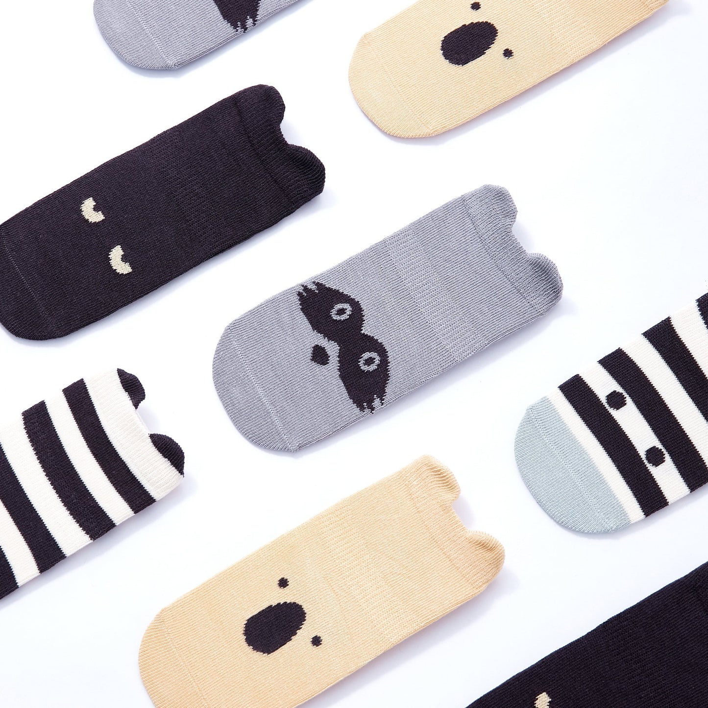 Into The Wild III- Organic- 4 Pairs of Stay-On Baby & Toddler Non-Slip Socks